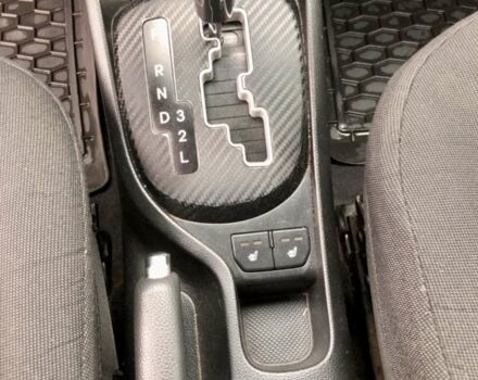Серый Киа Рио, объемом двигателя 1.59 л и пробегом 262 тыс. км за 7000 $, фото 7 на Automoto.ua