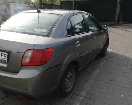 Серый Киа Рио, объемом двигателя 1.4 л и пробегом 140 тыс. км за 3951 $, фото 1 на Automoto.ua