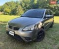 Серый Киа Рио, объемом двигателя 1.4 л и пробегом 167 тыс. км за 5500 $, фото 1 на Automoto.ua