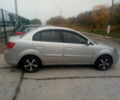 Серый Киа Рио, объемом двигателя 1.4 л и пробегом 160 тыс. км за 6000 $, фото 1 на Automoto.ua