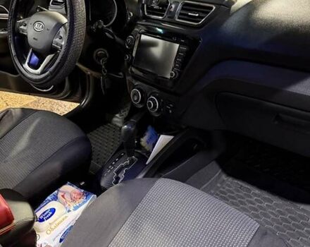 Сірий Кіа Ріо, об'ємом двигуна 1.59 л та пробігом 262 тис. км за 7200 $, фото 3 на Automoto.ua