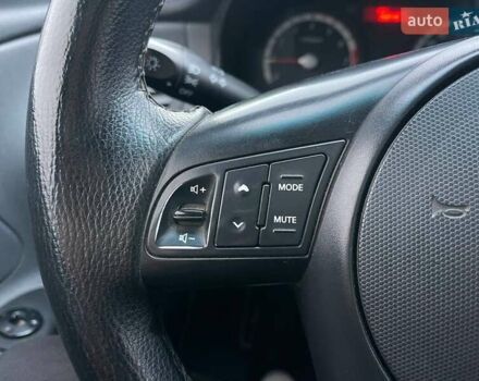 Серый Киа Рио, объемом двигателя 1.4 л и пробегом 168 тыс. км за 4990 $, фото 18 на Automoto.ua