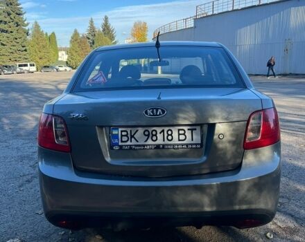 Сірий Кіа Ріо, об'ємом двигуна 1.4 л та пробігом 41 тис. км за 7099 $, фото 5 на Automoto.ua