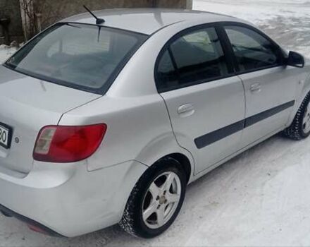 Сірий Кіа Ріо, об'ємом двигуна 1.4 л та пробігом 192 тис. км за 3900 $, фото 3 на Automoto.ua