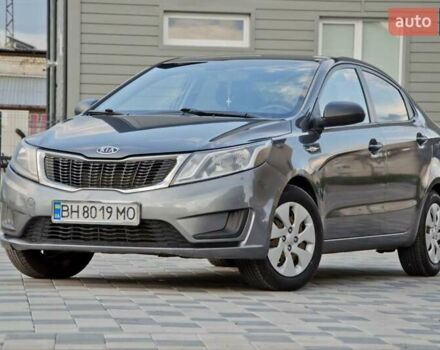 Серый Киа Рио, объемом двигателя 1.4 л и пробегом 204 тыс. км за 6200 $, фото 4 на Automoto.ua
