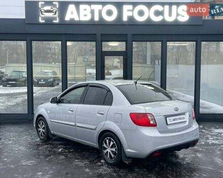 Серый Киа Рио, объемом двигателя 1.4 л и пробегом 168 тыс. км за 4990 $, фото 7 на Automoto.ua