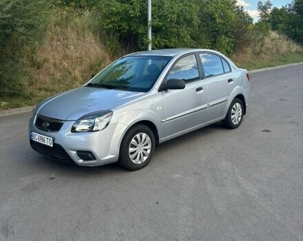 Серый Киа Рио, объемом двигателя 1.4 л и пробегом 89 тыс. км за 4300 $, фото 6 на Automoto.ua