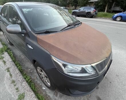Серый Киа Рио, объемом двигателя 1.4 л и пробегом 200 тыс. км за 4299 $, фото 5 на Automoto.ua