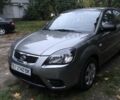 Сірий Кіа Ріо, об'ємом двигуна 1.4 л та пробігом 168 тис. км за 4998 $, фото 4 на Automoto.ua