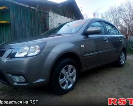 Серый Киа Рио, объемом двигателя 1.4 л и пробегом 200 тыс. км за 5200 $, фото 11 на Automoto.ua