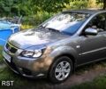 Серый Киа Рио, объемом двигателя 1.4 л и пробегом 215 тыс. км за 5200 $, фото 1 на Automoto.ua