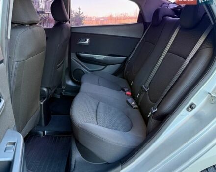 Сірий Кіа Ріо, об'ємом двигуна 1.6 л та пробігом 180 тис. км за 8900 $, фото 17 на Automoto.ua