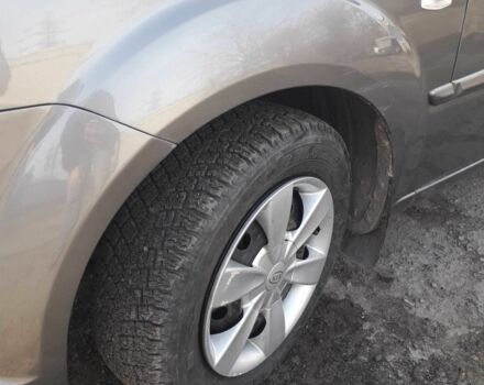 Серый Киа Рио, объемом двигателя 1.4 л и пробегом 153 тыс. км за 5500 $, фото 4 на Automoto.ua