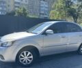 Серый Киа Рио, объемом двигателя 1.4 л и пробегом 180 тыс. км за 4211 $, фото 3 на Automoto.ua