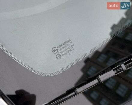 Серый Киа Рио, объемом двигателя 1.59 л и пробегом 180 тыс. км за 8950 $, фото 31 на Automoto.ua