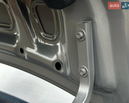 Сірий Кіа Ріо, об'ємом двигуна 1.6 л та пробігом 139 тис. км за 8500 $, фото 37 на Automoto.ua