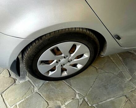 Серый Киа Рио, объемом двигателя 1.6 л и пробегом 140 тыс. км за 7900 $, фото 4 на Automoto.ua