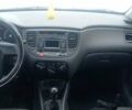 Сірий Кіа Ріо, об'ємом двигуна 1.4 л та пробігом 192 тис. км за 3900 $, фото 4 на Automoto.ua