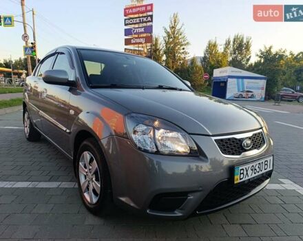 Сірий Кіа Ріо, об'ємом двигуна 1.4 л та пробігом 199 тис. км за 5900 $, фото 8 на Automoto.ua