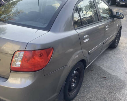 Кіа Ріо 2011 у Києві на Automoto.ua Сірий Кіа Ріо, об'ємом двигуна 1.4 л та пробігом 179 тис. км за 4500 $, фото 3 на Automoto.ua