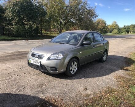 Серый Киа Рио, объемом двигателя 1.4 л и пробегом 168 тыс. км за 5397 $, фото 2 на Automoto.ua