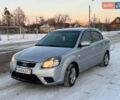 Серый Киа Рио, объемом двигателя 1.4 л и пробегом 228 тыс. км за 4550 $, фото 2 на Automoto.ua