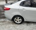 Серый Киа Рио, объемом двигателя 1.6 л и пробегом 220 тыс. км за 6500 $, фото 5 на Automoto.ua