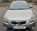Серый Киа Рио, объемом двигателя 1.4 л и пробегом 135 тыс. км за 6999 $, фото 1 на Automoto.ua