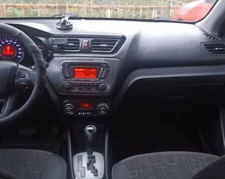 Серый Киа Рио, объемом двигателя 1.59 л и пробегом 139 тыс. км за 7600 $, фото 4 на Automoto.ua