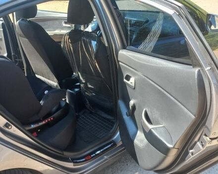 Серый Киа Рио, объемом двигателя 0 л и пробегом 158 тыс. км за 5800 $, фото 10 на Automoto.ua