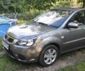 Сірий Кіа Ріо, об'ємом двигуна 1.4 л та пробігом 215 тис. км за 5200 $, фото 1 на Automoto.ua