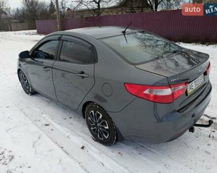 Сірий Кіа Ріо, об'ємом двигуна 1.4 л та пробігом 108 тис. км за 7300 $, фото 4 на Automoto.ua