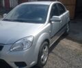 Серый Киа Рио, объемом двигателя 1.4 л и пробегом 190 тыс. км за 3600 $, фото 1 на Automoto.ua
