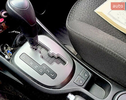 Серый Киа Рио, объемом двигателя 1.6 л и пробегом 180 тыс. км за 8000 $, фото 8 на Automoto.ua