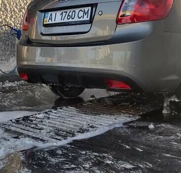 Сірий Кіа Ріо, об'ємом двигуна 1.4 л та пробігом 147 тис. км за 5500 $, фото 16 на Automoto.ua