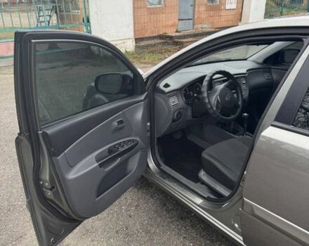 Серый Киа Рио, объемом двигателя 1.4 л и пробегом 135 тыс. км за 6999 $, фото 11 на Automoto.ua