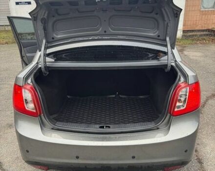 Серый Киа Рио, объемом двигателя 1.4 л и пробегом 135 тыс. км за 6999 $, фото 23 на Automoto.ua