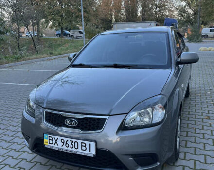 Сірий Кіа Ріо, об'ємом двигуна 1.4 л та пробігом 199 тис. км за 5400 $, фото 7 на Automoto.ua