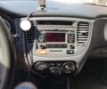 Сірий Кіа Ріо, об'ємом двигуна 1.4 л та пробігом 150 тис. км за 7700 $, фото 4 на Automoto.ua