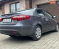 Серый Киа Рио, объемом двигателя 1.4 л и пробегом 94 тыс. км за 8100 $, фото 5 на Automoto.ua