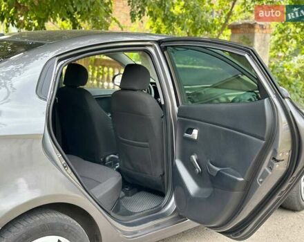 Серый Киа Рио, объемом двигателя 1.4 л и пробегом 190 тыс. км за 7100 $, фото 8 на Automoto.ua