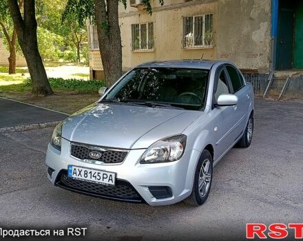 Сірий Кіа Ріо, об'ємом двигуна 1.4 л та пробігом 154 тис. км за 5500 $, фото 11 на Automoto.ua