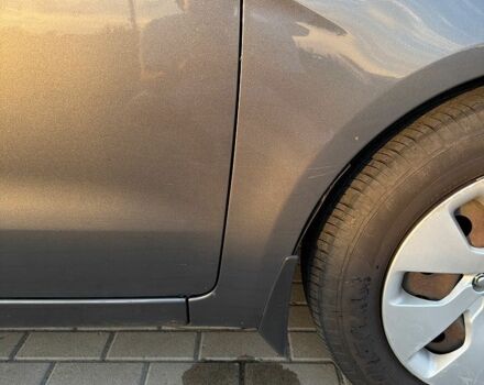 Серый Киа Рио, объемом двигателя 1.4 л и пробегом 117 тыс. км за 6600 $, фото 8 на Automoto.ua