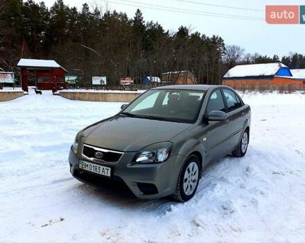 Серый Киа Рио, объемом двигателя 1.4 л и пробегом 18 тыс. км за 3650 $, фото 4 на Automoto.ua