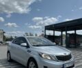 Серый Киа Рио, объемом двигателя 1.4 л и пробегом 350 тыс. км за 4200 $, фото 1 на Automoto.ua