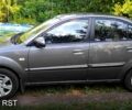 Серый Киа Рио, объемом двигателя 1.4 л и пробегом 215 тыс. км за 5200 $, фото 1 на Automoto.ua