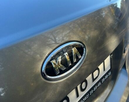 Сірий Кіа Ріо, об'ємом двигуна 1.4 л та пробігом 41 тис. км за 7099 $, фото 10 на Automoto.ua