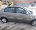Серый Киа Рио, объемом двигателя 1.4 л и пробегом 271 тыс. км за 5000 $, фото 4 на Automoto.ua