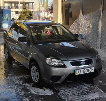 Сірий Кіа Ріо, об'ємом двигуна 1.4 л та пробігом 147 тис. км за 5500 $, фото 27 на Automoto.ua