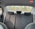 Серый Киа Рио, объемом двигателя 1.4 л и пробегом 167 тыс. км за 5800 $, фото 9 на Automoto.ua